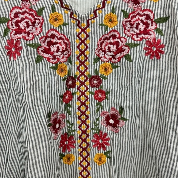 Savanna Jane Floral Embroidered Cotton Boxy Relaxed Striped Pullover Top Size 3X - Picture 4 of 8